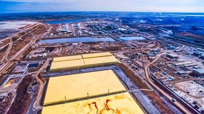 Canada expands CCUS subsidies to oil extraction, drops emissions cap