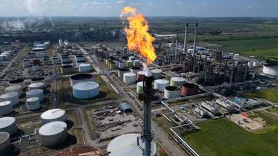 Phillips 66 to buy idle UK refinery site but will not restart operations