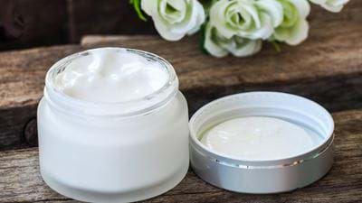 Cosmetics Industry: Making More of Ancient Methodologies 