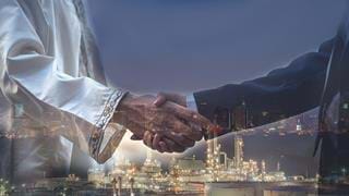 Saudi Aramco signs deal with Indian consortium for new refinery