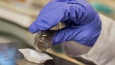 Catalyst turns nitrate pollution into water and N2