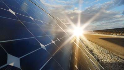 Solar curbs fossil fuel reliance on global electricity demand 