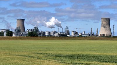 Mitsubishi to invest £250m doubling plastic output at Saltend site