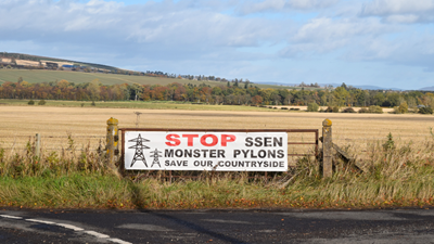 Rewiring Britain: The Race to Go Green – A Power Struggle with No Clear Winner 